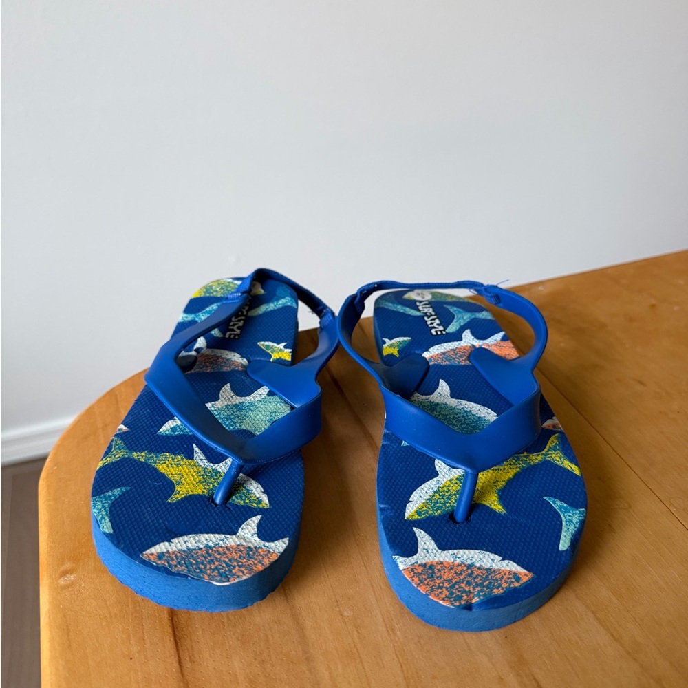 Toddler Shark Sandals, size 8